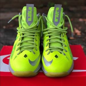 Lebron 10, Curry 4 Bundle